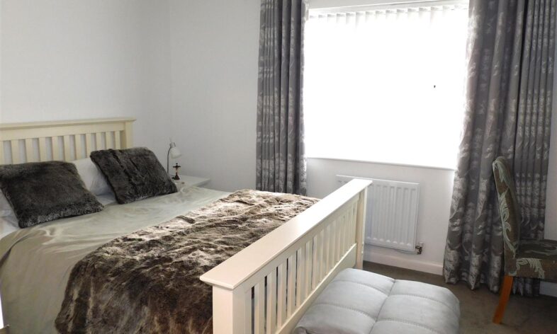 Shearwater Way, Seaton