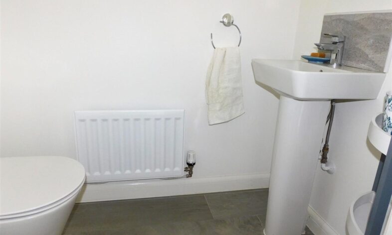 Shearwater Way, Seaton