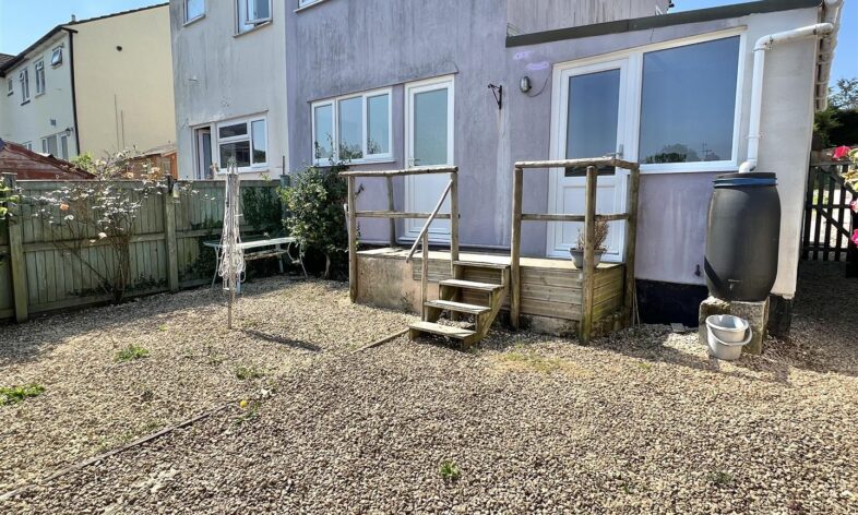 Kirby Close, Axminster