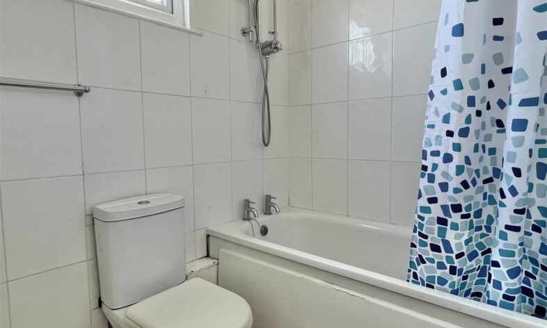 Kirby Close, Axminster