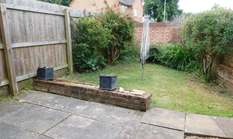 The Cricketers, Axminster