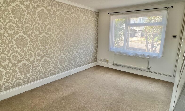 Kirby Close, Axminster