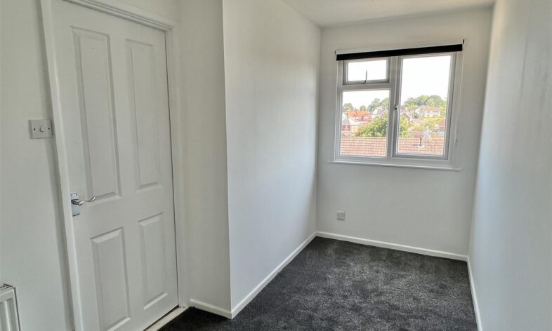 Kirby Close, Axminster