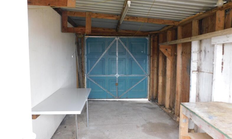 Kirby Close, Axminster