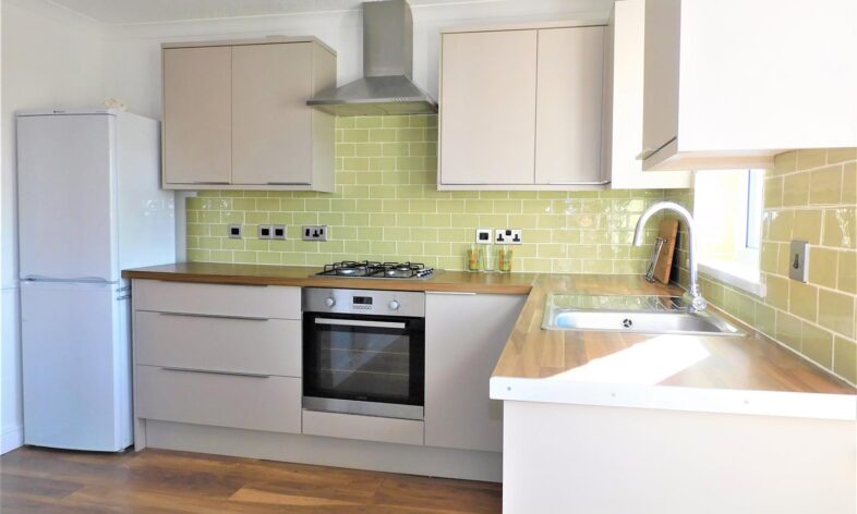 The Cricketers, Axminster